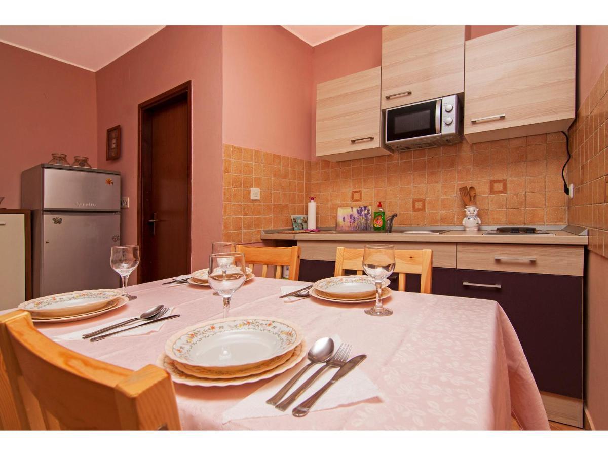 Appartement Apartman Nensi à Vodnjan Extérieur photo