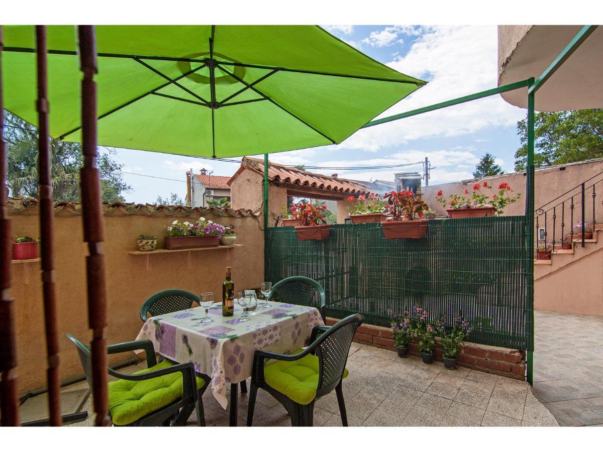 Appartement Apartman Nensi à Vodnjan Extérieur photo